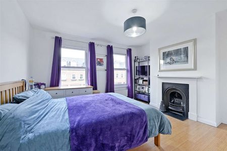 Stylish four bedroom home with modern living across three spacious floors in sought after St. Marks Road. - Photo 5