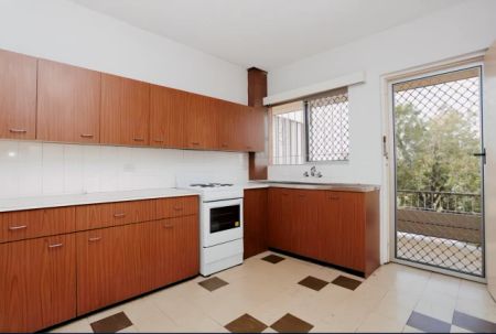 249 Hawken Drive, Brisbane - Photo 4