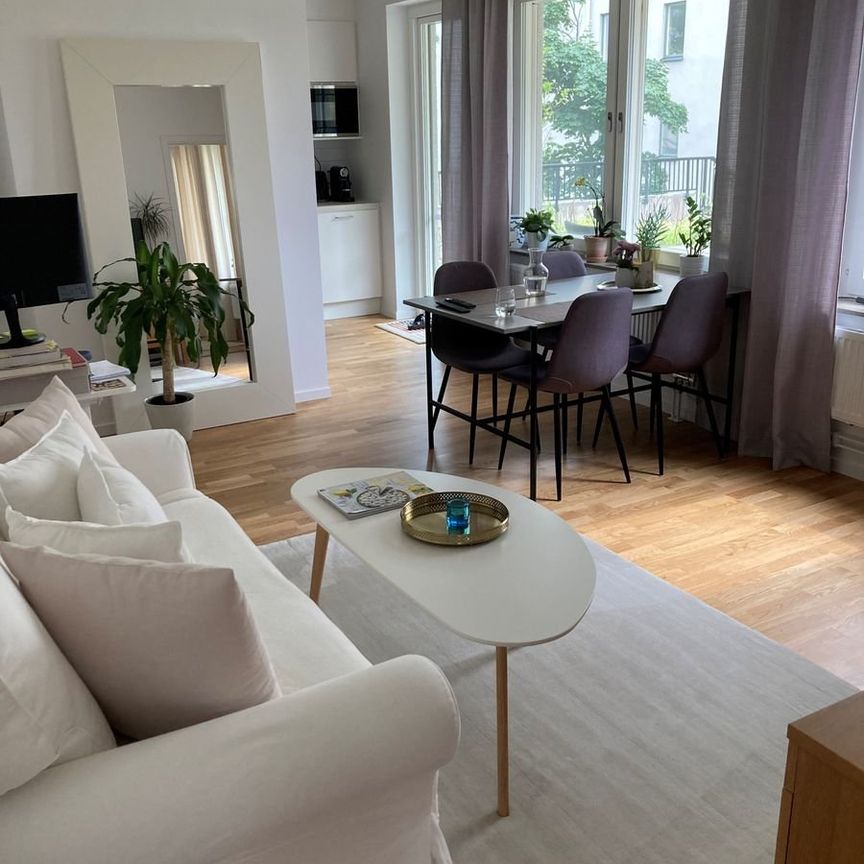 Perstorpsvägen, Farsta - Photo 1