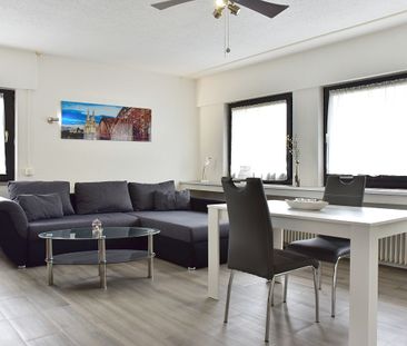 Modern möblierte Wohnung mit Terrasse in Meschenich - Video Online - Photo 2