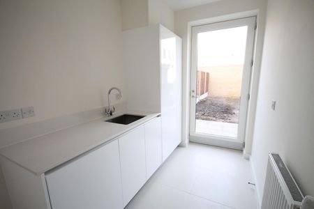 Plantation Avenue, Trumpington - Photo 2