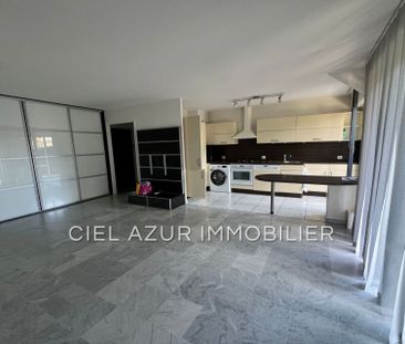 Location Appartement 2 pièces 58m² ANTIBES 06600 - Photo 3