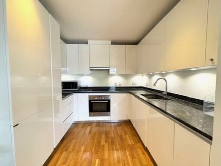 Asterid Heights, Liberty Bridge Road E20, Property for rent - Photo 4