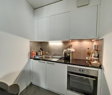 Bel appartement de 1.5 pièce au 1er étage - Photo 2