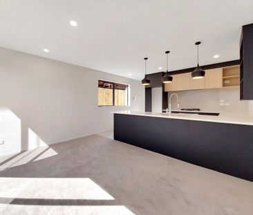 Stunning Townhouse Massey. - Photo 4