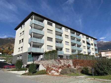 Bel appartement de 4.5 pièces au 4ème étage avec balcon - Photo 5