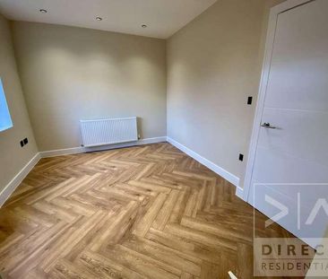 East Street, Epsom, KT17 - Photo 2