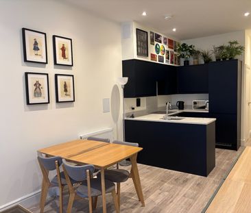 1 Bed Flat, Sandfield Road, CR7 - Photo 1