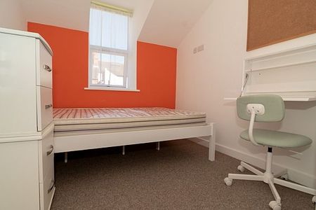 Rose House , Brook Street - Photo 5