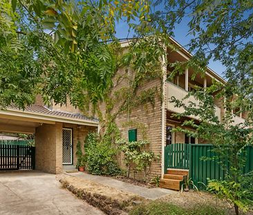 Spacious Family home - Photo 4