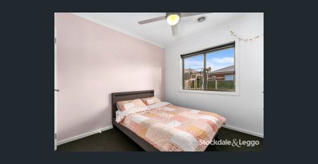 4 Bedroom Family Home in Erin Park Estate - Photo 5