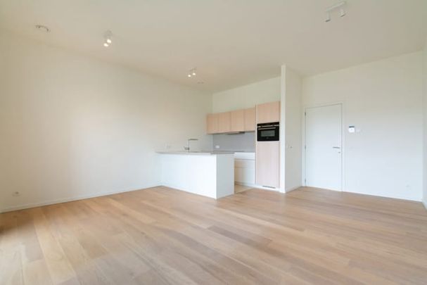 Appartement te huur - Photo 1