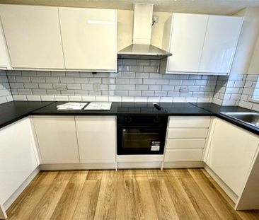 Grange Road, The Grange Grange Road, SO16 - Photo 4