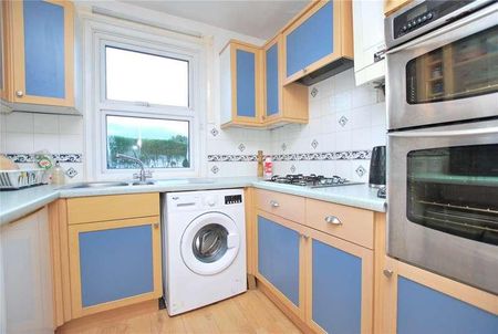 Agraria Road, Guildford, Surrey, GU2 - Photo 2