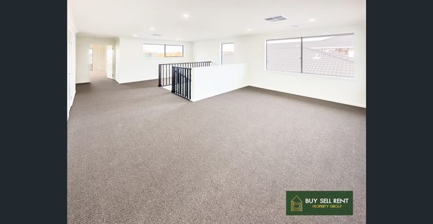 Spacious Brand New Home - Photo 1