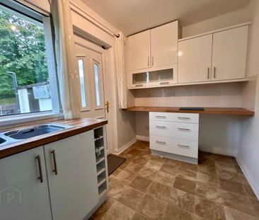 2 Queens Park, Lisbellaw, BT94 5FF - Photo 3