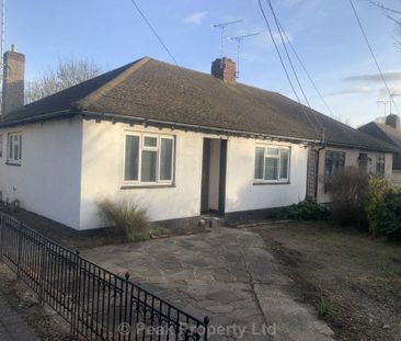 Warren Chase, Thundersley Council Tax C, EPC-D - Photo 2