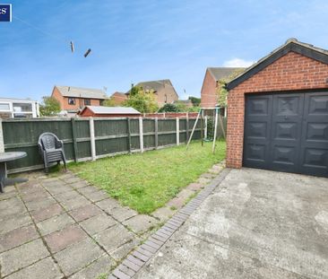 3 bedroom House To Let Total Size: 829 SQ FT - Photo 4