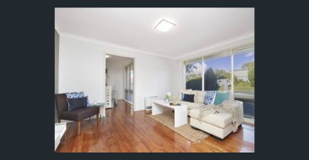 Good location close to everything - Photo 2