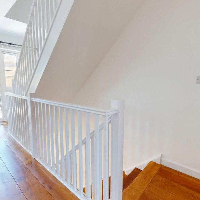 3 bedroom terraced house to rent - Photo 1