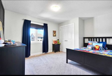 For Lease - 50 Murray Tabb Street, Clarington, Ontario - Photo 3