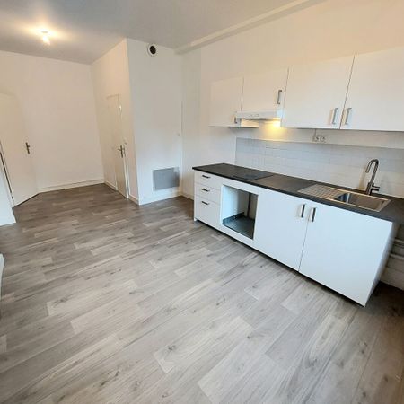 A LOUER - NANTES GARE NORD / JARDIN DES PLANTES - Appartement 2 pièces de 38.22 m² - Photo 3
