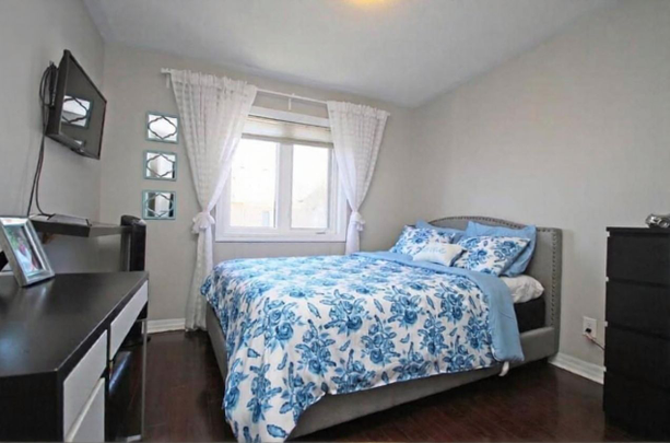 For Lease - 103 Donovan Heights, Milton, Ontario - Photo 1