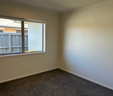 Three Bedroom Home - Photo 1