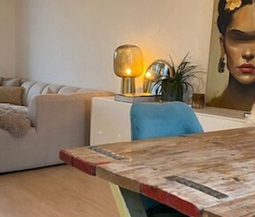 Appartement te huur in Hasselt voor € 820 met 1 slaapkamer - Photo 3