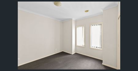 Cozy Home in the Heart of Melton 18/20-24 Palmerston Street, Melton - Photo 3