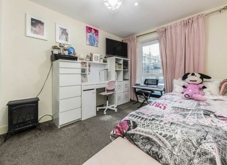 Bromyard Avenue - Photo 5