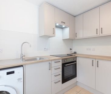 Delapre Drive, Banbury - Photo 6