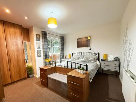 Crompton Gate, High Crompton - Photo 3