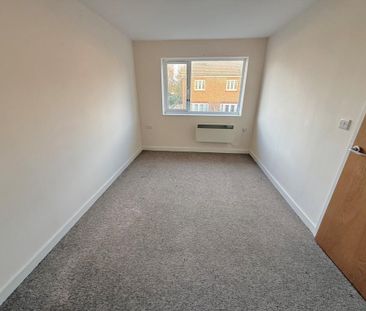 1 bedroom flat to rent - Photo 6