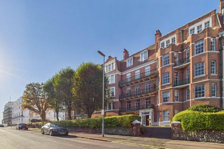4 bedroom flat to rent - Photo 5