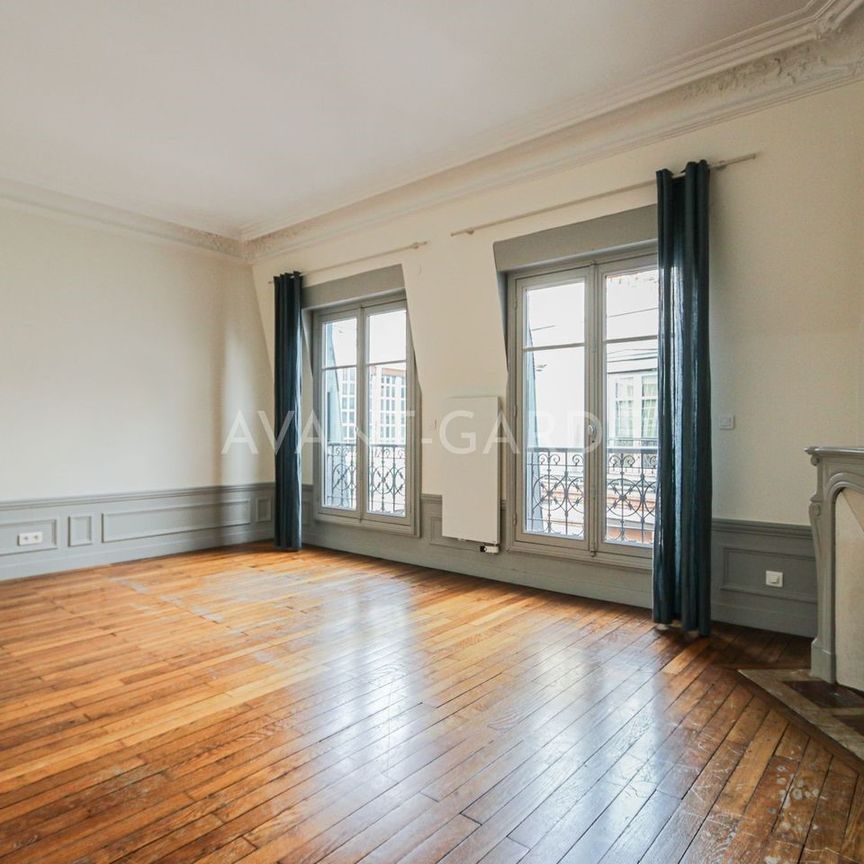 Tout savoir sur cet appartement dans le quartier Parc Monceau, à Paris 8ème - Photo 1