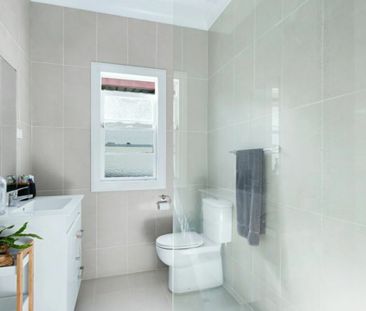 Modern Belmont Home � Spacious, Stylish & Perfectly Located - Photo 1