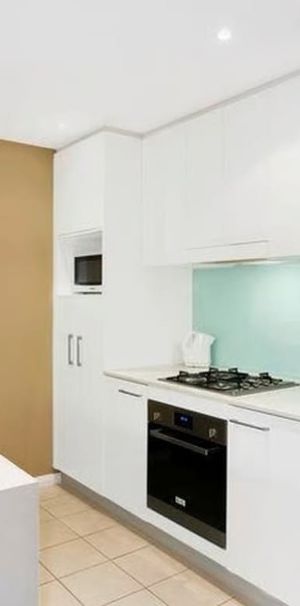 C2-305/10 Duntroon Avenue, St Leonards - Photo 1
