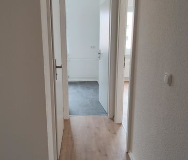 Schöne 3 Raumwohnung mit Balkon! Kaution geschenkt! - Photo 6