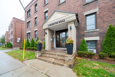 For Lease - 10 Kingston Road Unit# 82, Toronto, Ontario - Photo 2