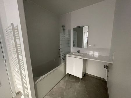 TOULOUSE-JEANND'ARC - appartement type 5, - Photo 2