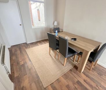 38 London Road, BT68EY, Belfast - Photo 2