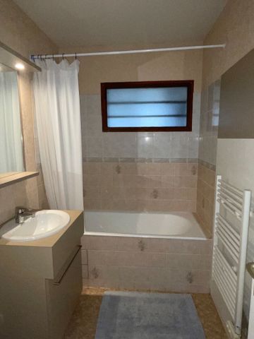 Location Appartement 1 pièce 31m² - Photo 5