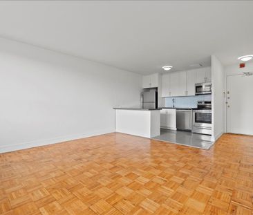 For Lease - 3111 Eglinton Avenue Unit# 603, Toronto, Ontario - Photo 6
