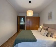 Descubre esta luminosa vivienda de 1 dormitorio - Photo 2
