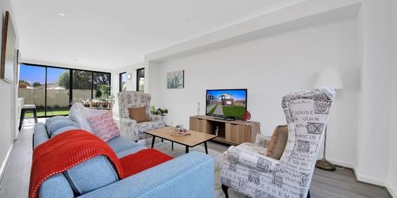 Brand New Luxury Townhouse for Lease - Photo 3