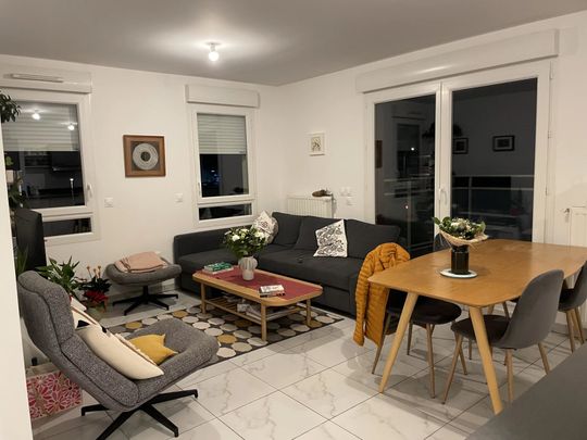 Location Appartement 3 pièces 60m² SALLANCHES 74700 - Photo 1