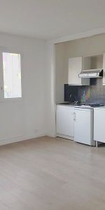 Location Appartement 1 pièce 28m² FONTAINEBLEAU 77300 - Photo 3