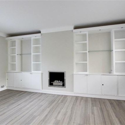 3 bedroom flat to rent - Photo 1