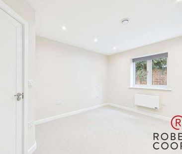 Blackmore Way, Uxbridge, UB8 - Photo 2